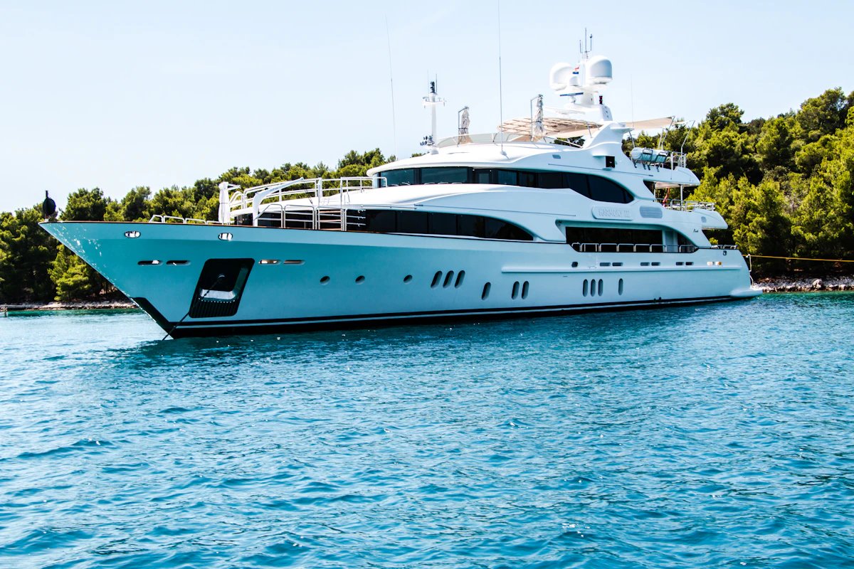 Musandam Khasab Fjord Cruise & Dolphin Watching Private Day Expedition from Dubai